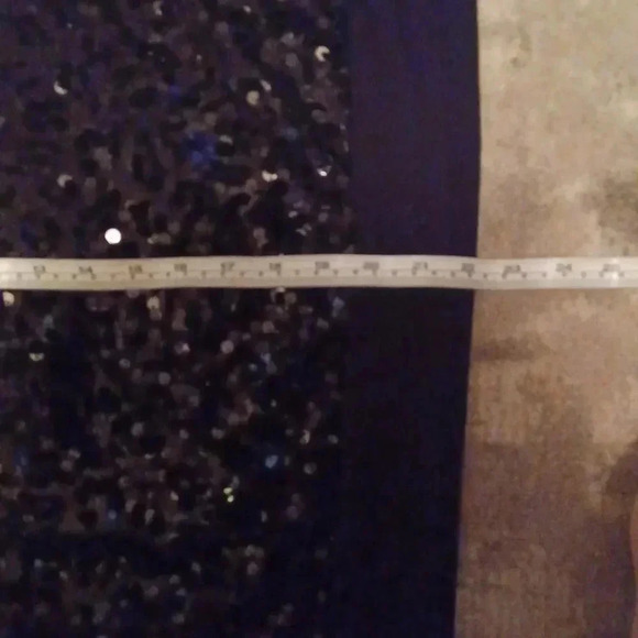 💙🐾 Black blouse with sequence. Slit sleeves - Picture 9 of 13